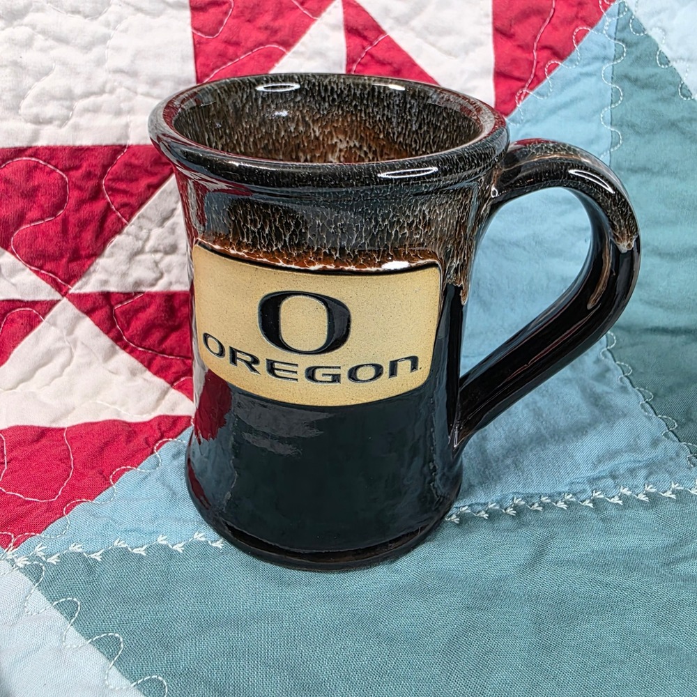 Deneen Pottery Mug Oregon Ducks University Adult OS Black Brown Drip Glaze